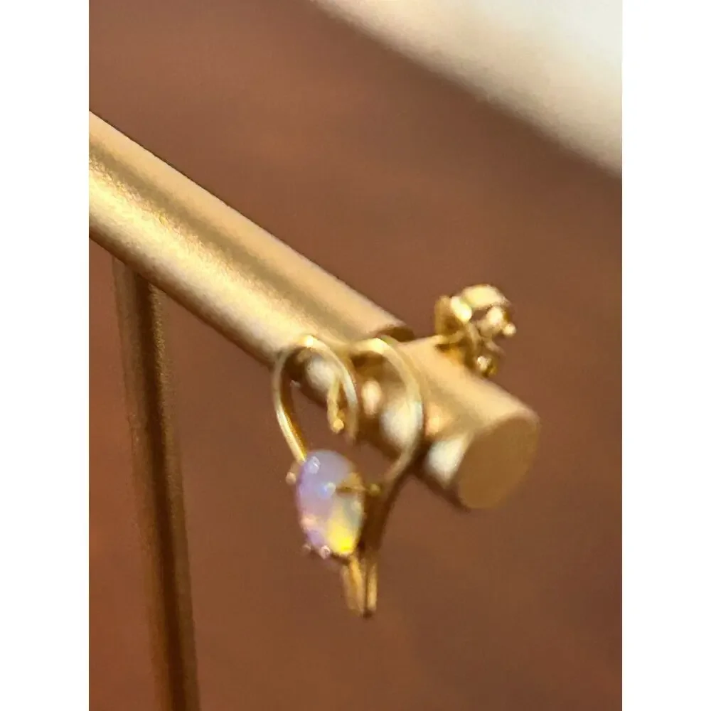 14K Yellow Gold Opal Heart Earrings Butterfly Clip Pierced Blue Green Fire Flash